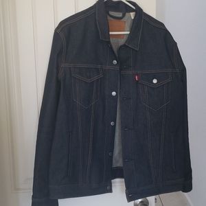 Levi's trucker jacket darkwash
